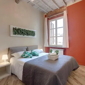 Apartment Vertical Garden By Mamo Italy